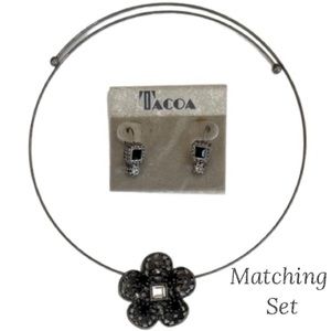 Black Crystal Rhinestone Gemstones  Matching Flower Necklace Pierced Earring Set